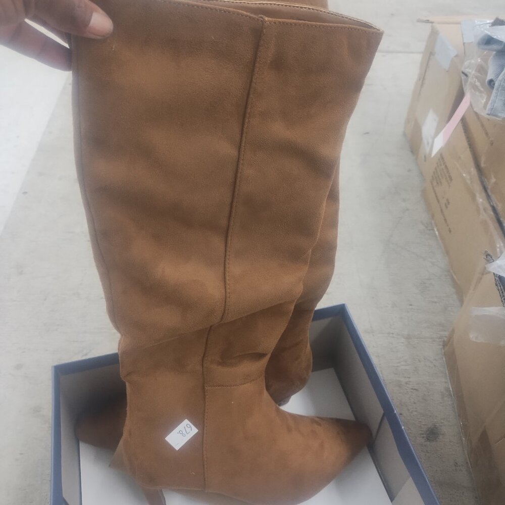 Buy 1 get 1 free Universal Threads  Kendra kitten High Heel Boots 7.5